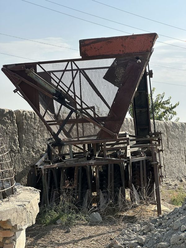 Korag moshin sotiladi