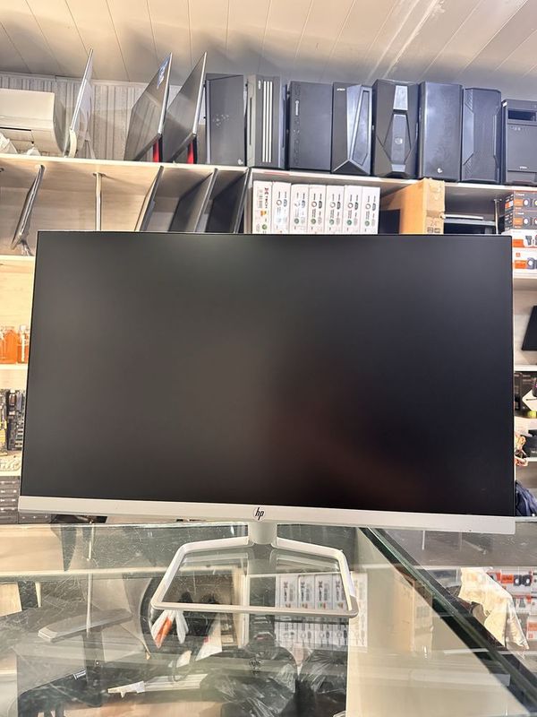 HP 27" 27fw with Audio HP 27" 27fw with Audio