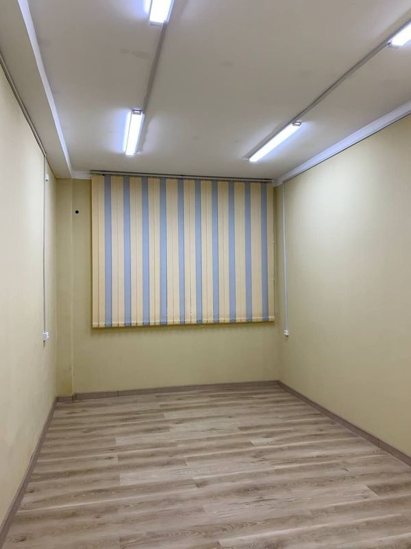 Парк Мирзо Улугбек 18м²- 32м² 1этаж 3этаж 4кабинета 2линия Юр адрес Парк Мирзо Улугбек 18м²- 32м² 1этаж 3этаж 4кабинета 2линия Юр адрес