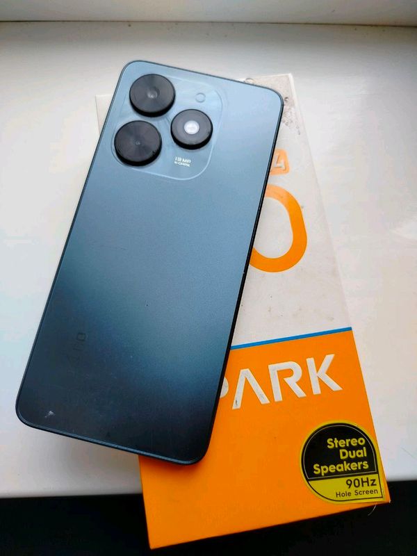 Tecno spark GO 2024 6/128 sotiladi narxi1mln Tecno spark GO 2024 6/128 sotiladi narxi1mln