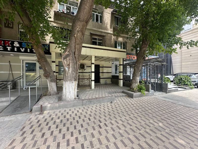 Аренда Под офис ул Чупонота 25м2 +50м2 подвал 3 комнатная евро офис