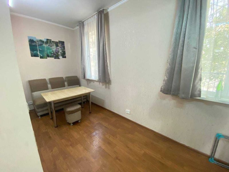 Продам 1-комн с 2*6 балконом по ул Ш. Руставели, с ремонтом, меб. тех. Продам 1-комн с 2*6 балконом по ул Ш. Руставели, с ремонтом, меб. тех.