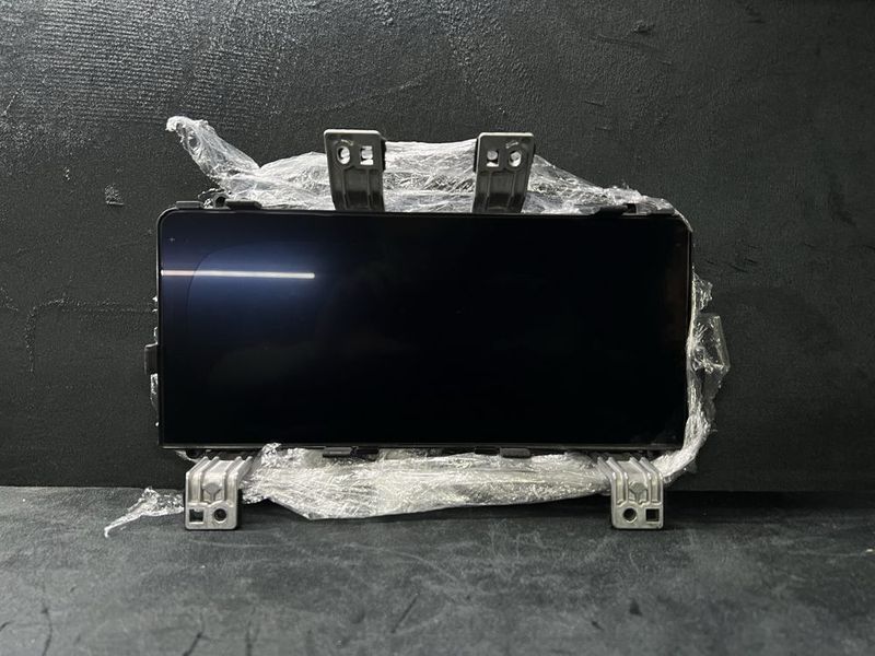 LCD табло на киа к5 LCD табло на киа к5