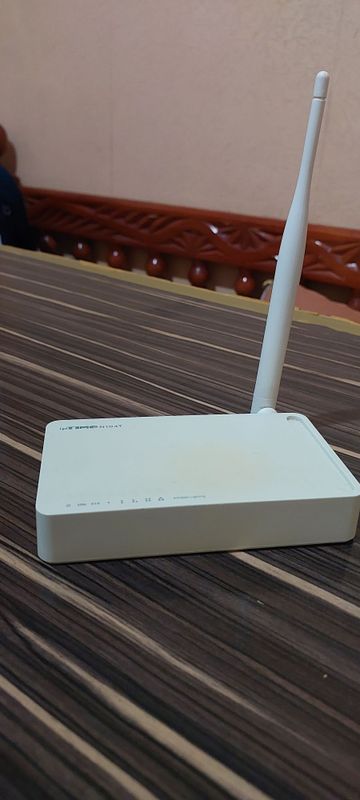 Б/у WiFi router ipTIME N104T