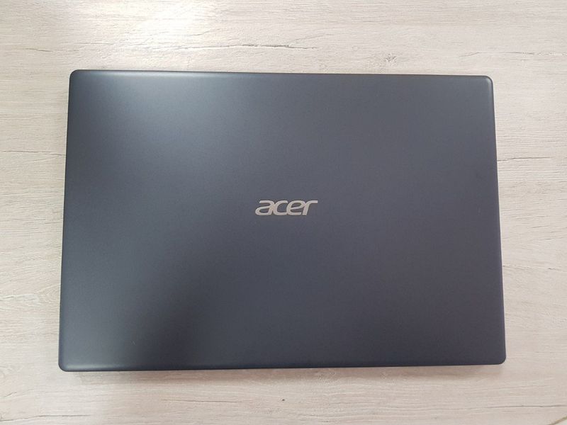 Продаётся ноутбук Acer Aspire Celeron N4000 4 GB ОЗУ 1 TB HDD Сост