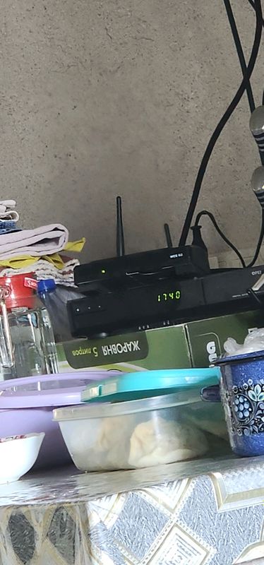 Спутниковый тюнер Superbox lan есть, шаринг есть Спутниковый тюнер Superbox lan есть, шаринг есть
