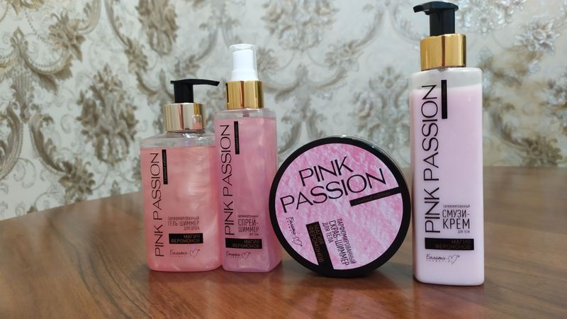 Pink passion feramonli nabor ayollar tanasiga oʻzgacha zavq beradi Pink passion feramonli nabor ayollar tanasiga oʻzgacha zavq beradi