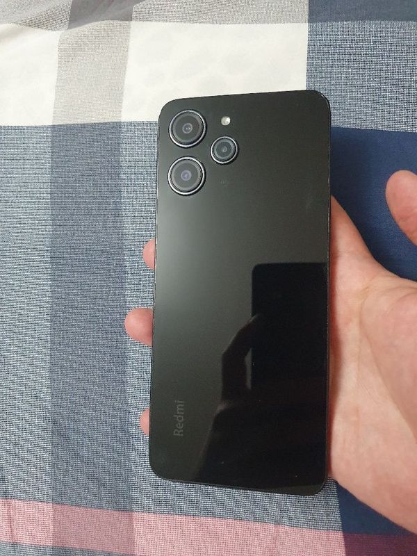srochna Sotiladi Xiaomi Redmi 12 8+8/256Gb Black 4G Orginal srochna Sotiladi Xiaomi Redmi 12 8+8/256Gb Black 4G Orginal