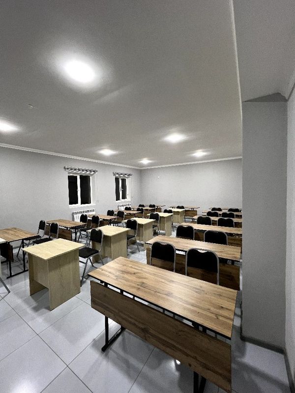 Parta va kursi. Парта ва курси. Стол стул Parta va kursi. Парта ва курси. Стол стул