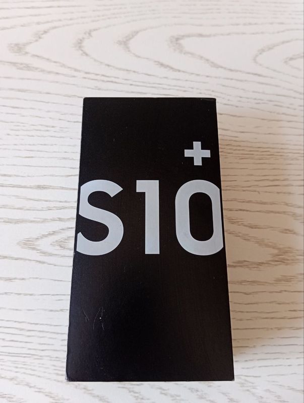 Samsung s 10 plyus Samsung s 10 plyus