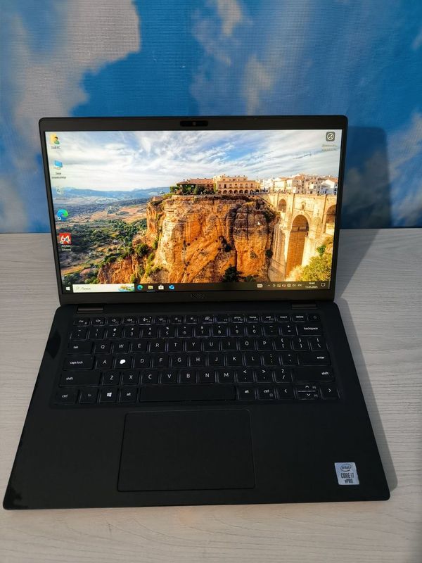 Dell latitude 7420 32GB 256GB Dell latitude 7420 32GB 256GB