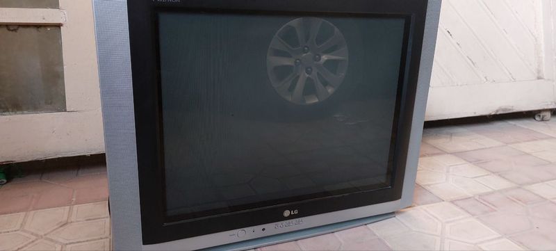 Телевизор Lg (бытовая техника)