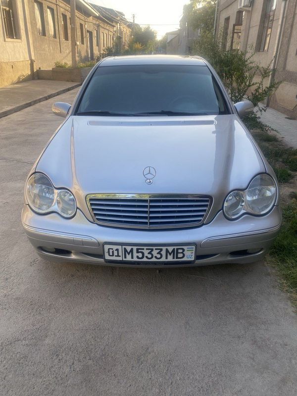 Mercedes benz c240