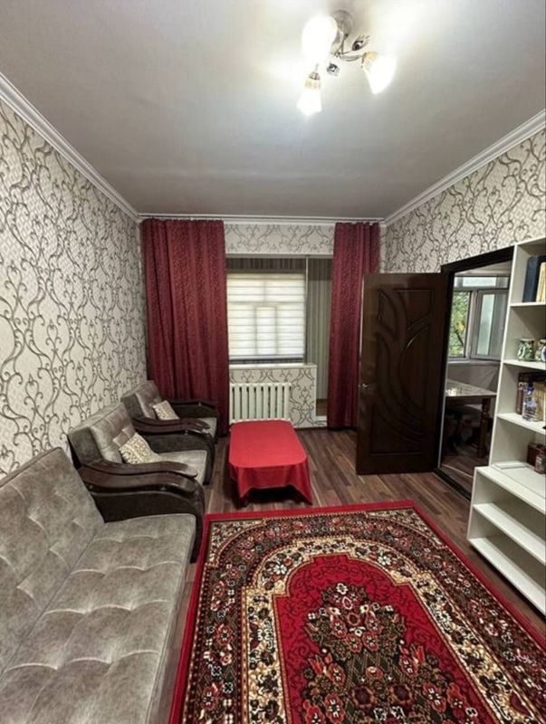 Аренда Квартира М.Улугбек Ялонгоч бозорча 300$ Аренда Квартира М.Улугбек Ялонгоч бозорча 300$