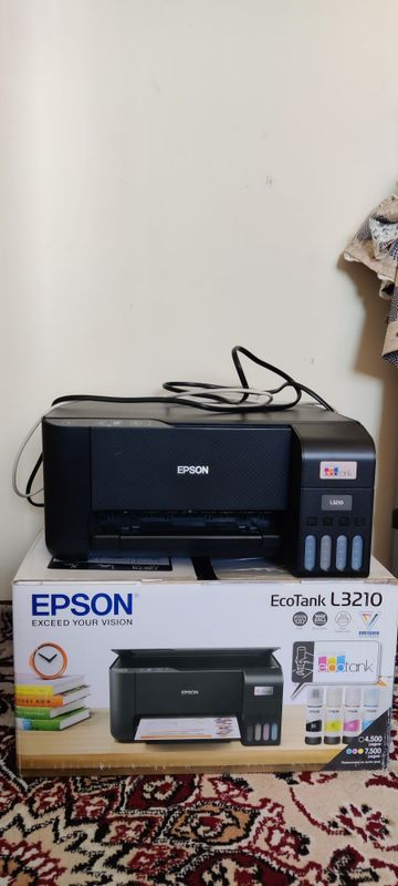 Epson svetnoy printer rasm xam chiqaradi