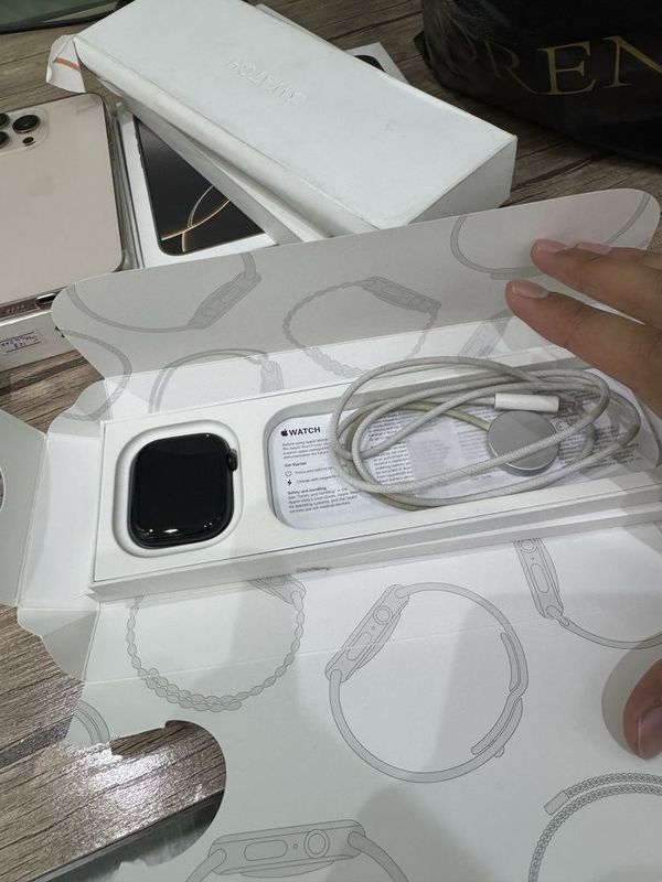 Apple Iwatch 10 46mm 100% ideal Apple Iwatch 10 46mm 100% ideal