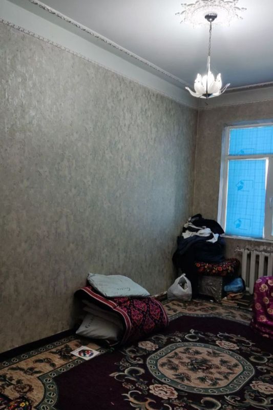 Срочно продаётся квартира 4в5/4/4 . Срочно продаётся квартира 4в5/4/4 .