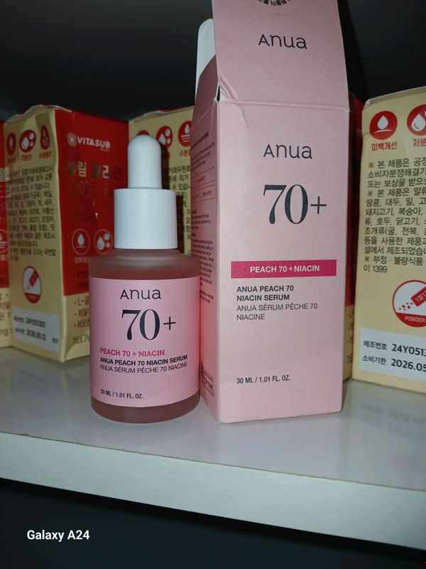 Anua Peach 70+ serum