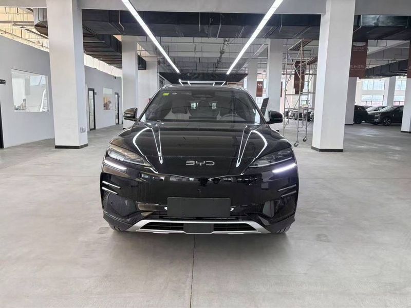 BYD Song Plus Chempion Smart drive Full 605 ND va notariusliyam bor BYD Song Plus Chempion Smart drive Full 605 ND va notariusliyam bor