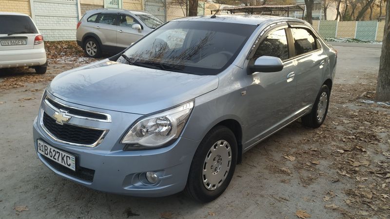 Chevrolet cobalt 2013г AT в отличном состоянии