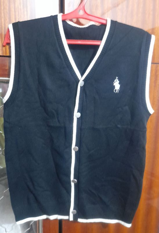 Jaket sifati yaxshi holatda narxi 130 ming Jaket sifati yaxshi holatda narxi 130 ming