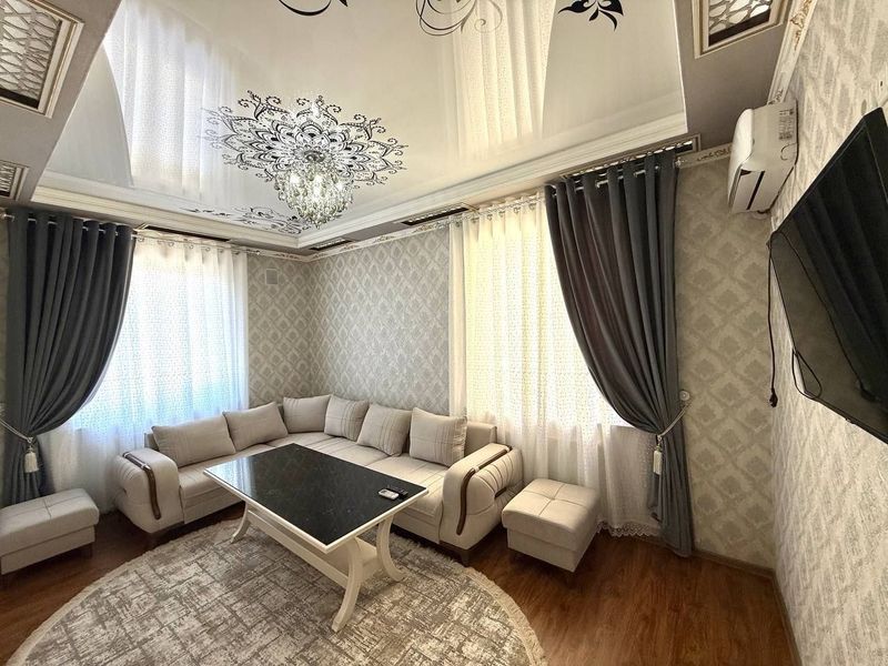Сдаётся 3х комнатная квартира на 5этаже в районе Крытый рынок 500$