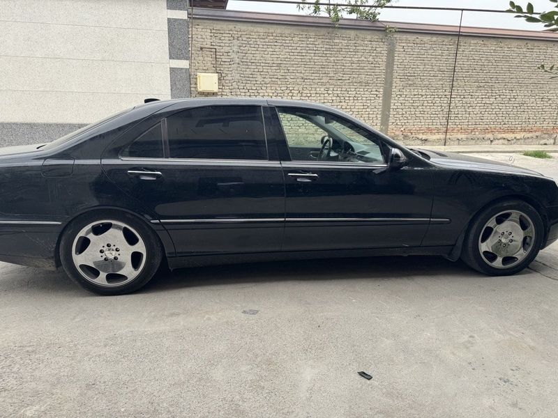 W220 m112 3.2 abyom. Srochni sotiladi