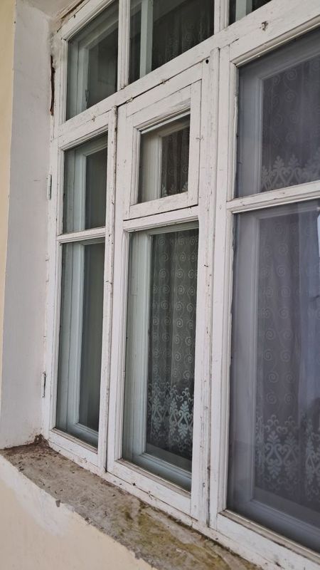 Sotiladi eski narsalar Sotiladi eski narsalar
