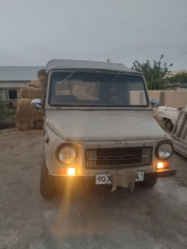 Luaz 1985 avtomobili Luaz 1985 avtomobili