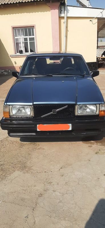 Volvo 740 gle...