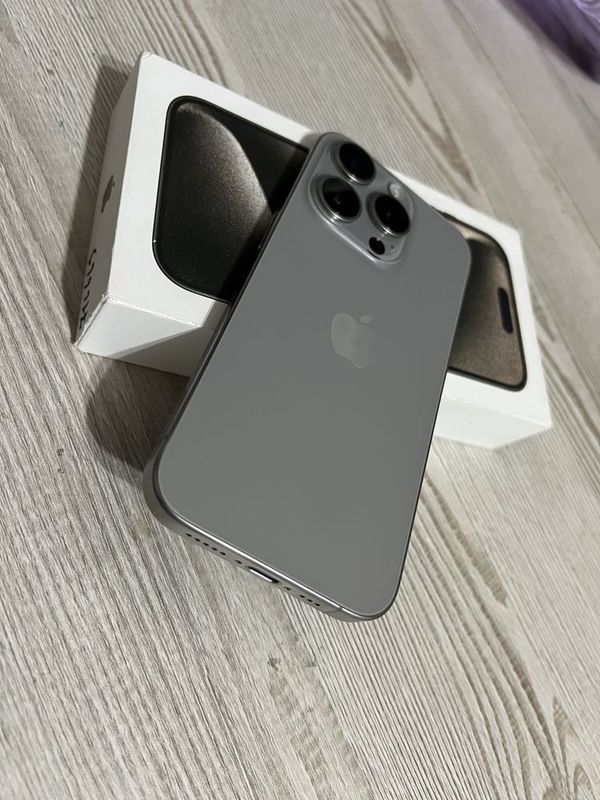 Iphone 15 pro esim