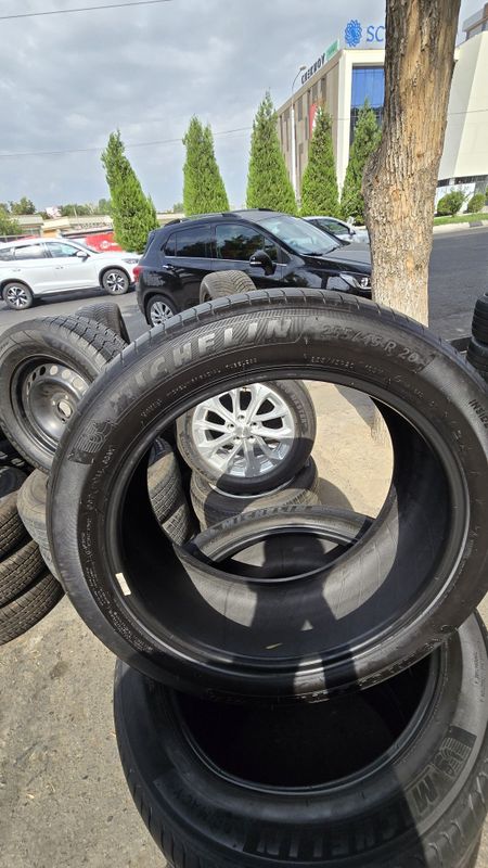255/45/ R 20 Michelin 255/45/ R 20 Michelin
