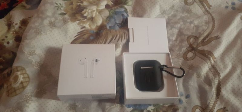 Airpods apl 2.2 dubay