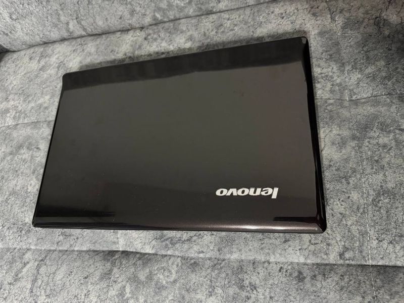 Lenovo G570 i5 Lenovo G570 i5