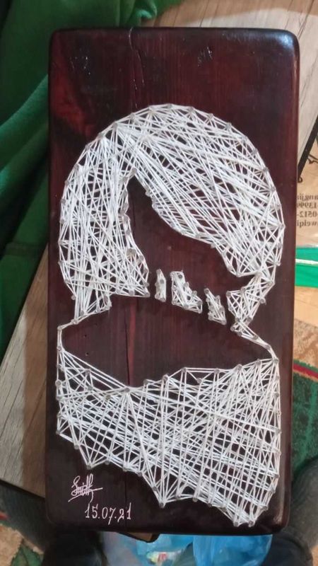 Картина нитями String Art