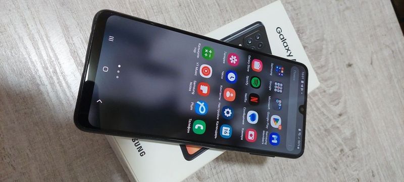 Продается Samsung A22 64gb