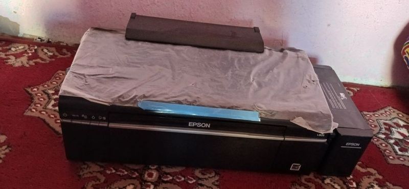 Printer sotiladi Epson L 805 Printer sotiladi Epson L 805