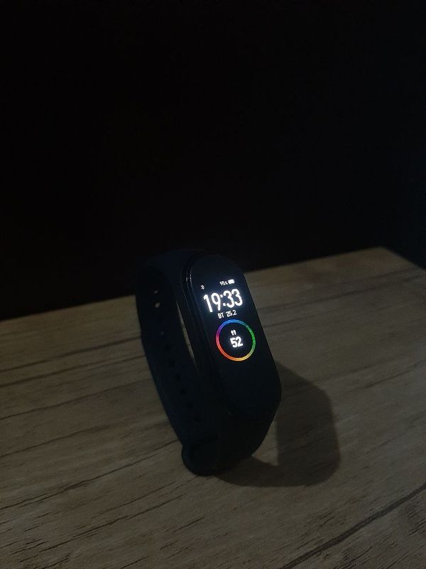 Mi Band 4 фитнес браслет