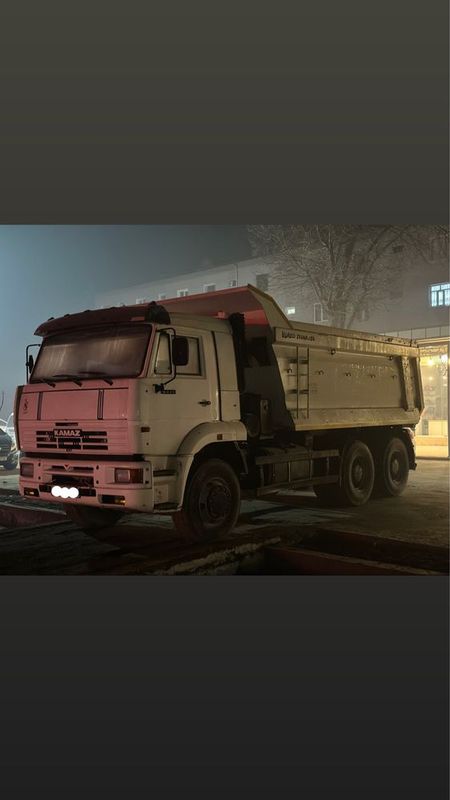 Kamaz Uzi agdaruvchi