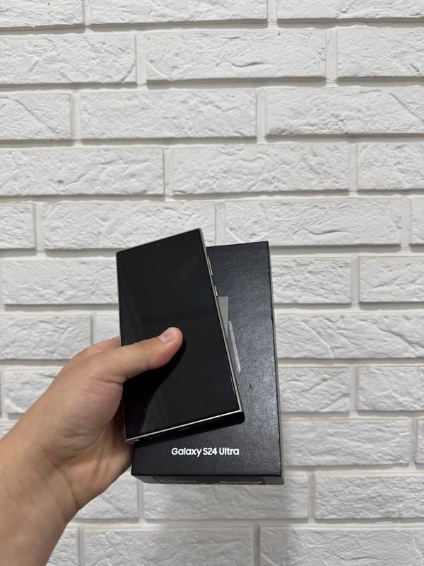 S24 ultra 12/256 gb Titanium Gray