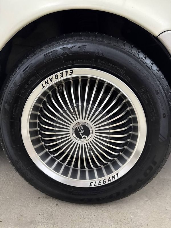 13 R Elegant diska balon 13 R Elegant diska balon