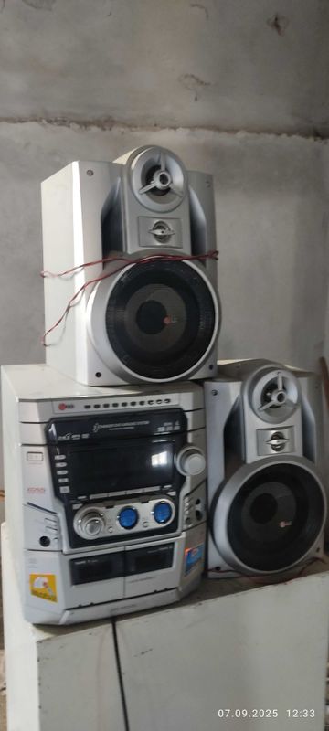 музыкальный центр