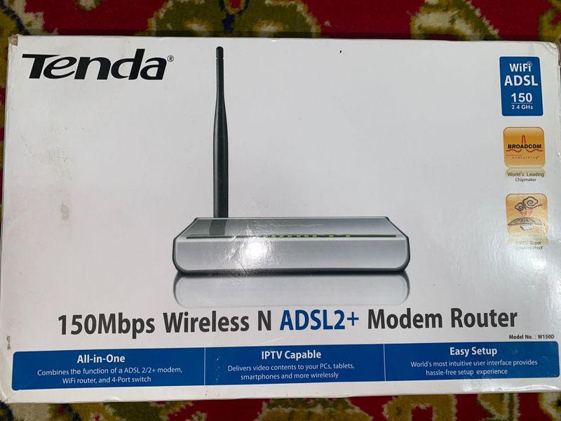 Tenda 150Mb/s Wireless N ADSL2+ Modem Router