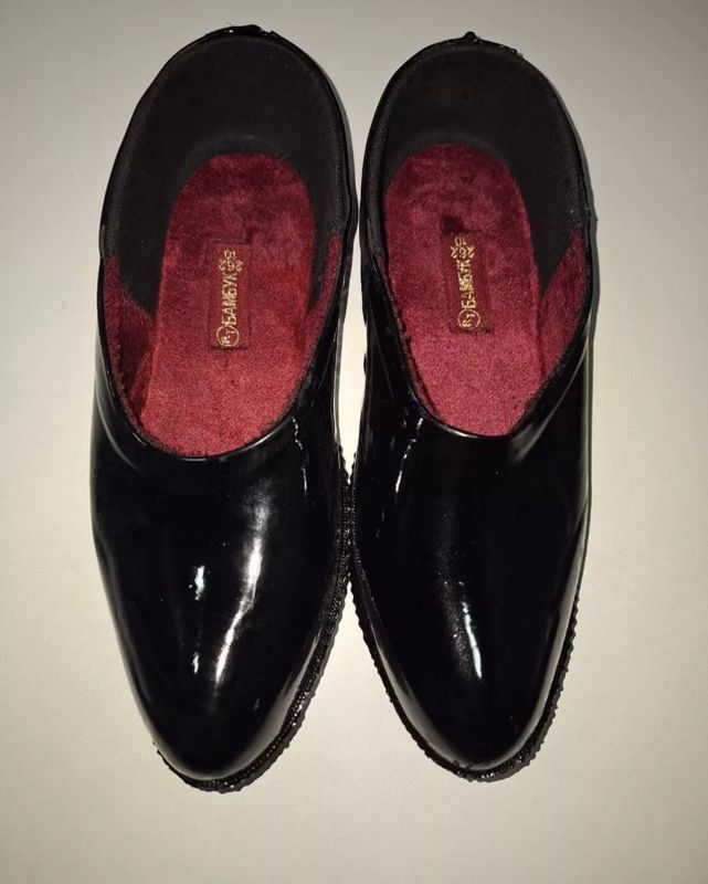 Галоши лакированные утепленные Size 43 Галоши лакированные утепленные Size 43