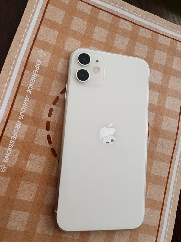 Iphone 11 White Как Новый 64Гб все работало