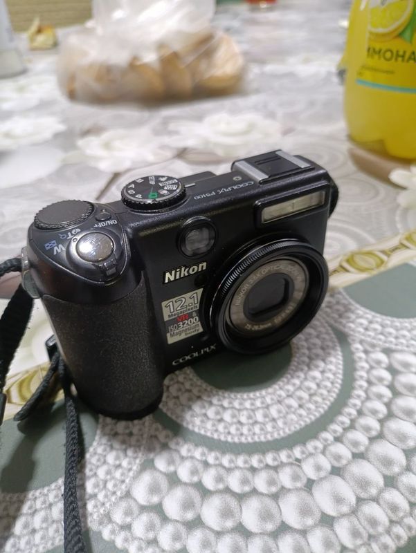 Фотоаппарат Nikon Фотоаппарат Nikon