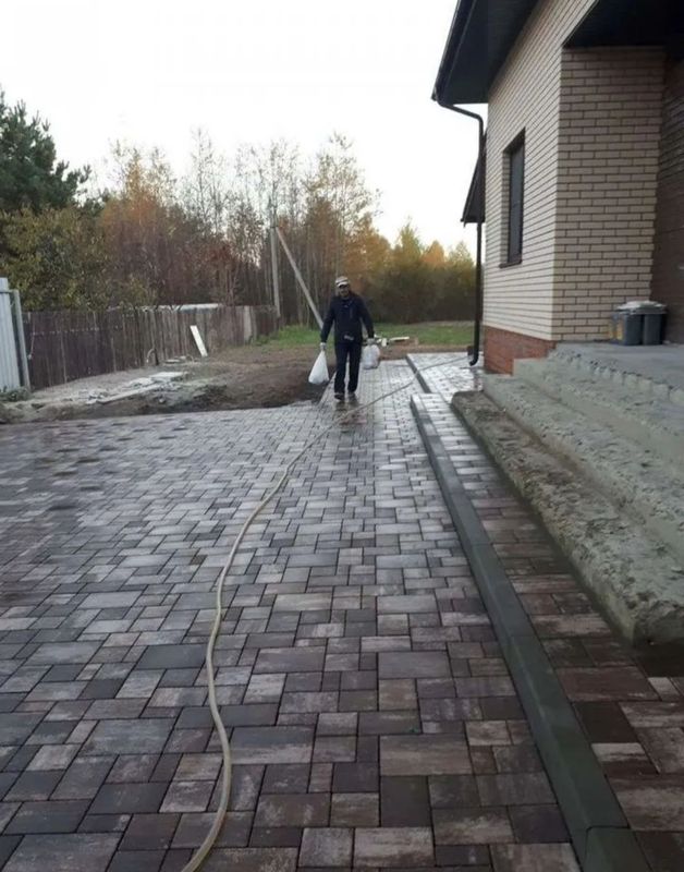 Мастер укладка плитка и битонная работа Мастер укладка плитка и битонная работа