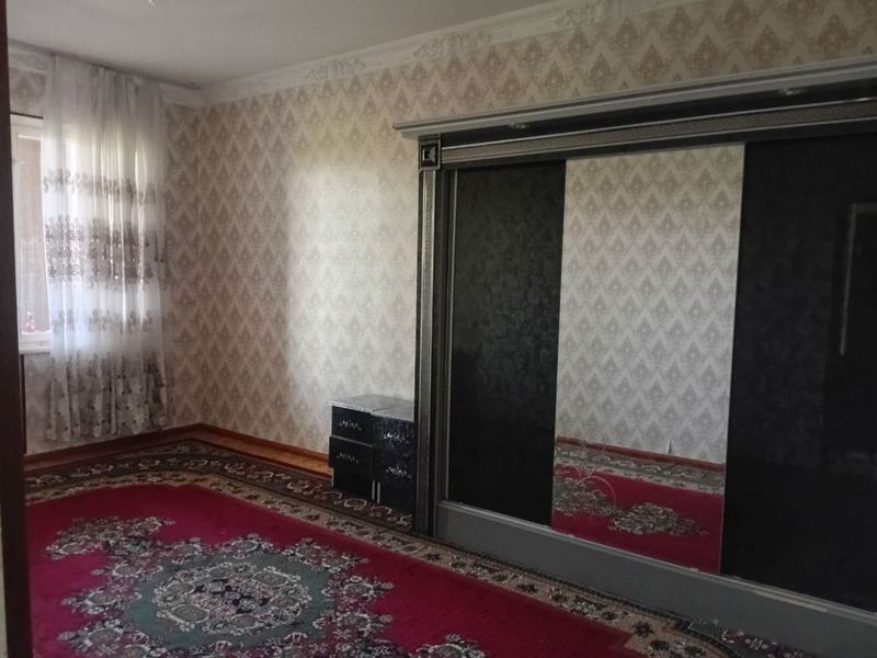 Ижарага студент угил боллар куйилади зал 4 .5 киши киши бошига 800000 Ижарага студент угил боллар куйилади зал 4 .5 киши киши бошига 800000