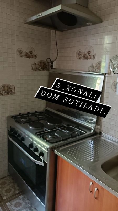 Kvartira sotiladi 3 xonali 4 xona qilingan