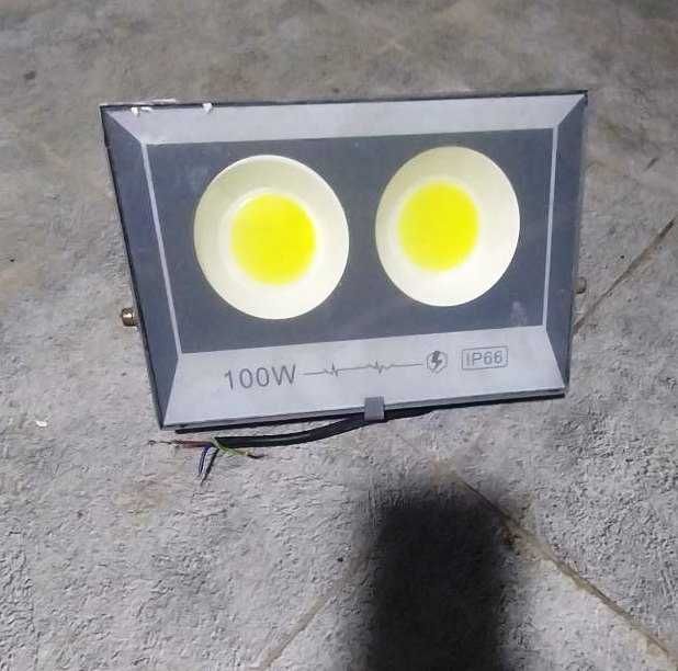 Фасадные Светодиодные прожекторы LED 100W Фасадные Светодиодные прожекторы LED 100W